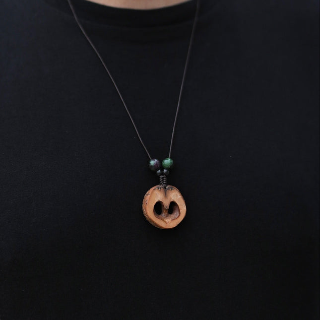 Schwarznuss Herz – Rubin Zoisit