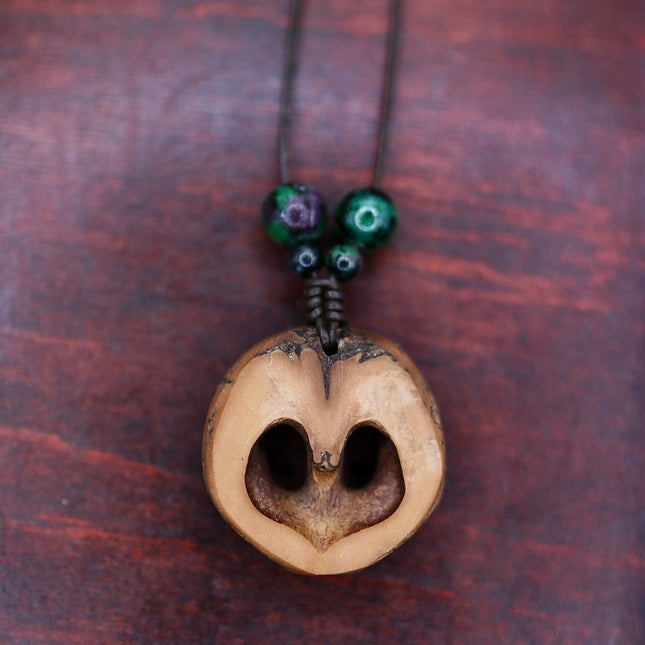 Schwarznuss Herz – Rubin Zoisit