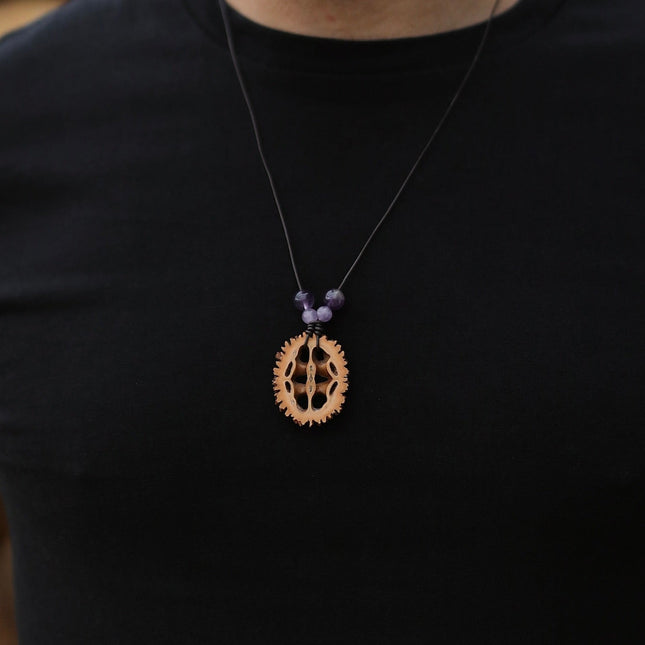 Schwarznuss Scheibe – Amethystperlen